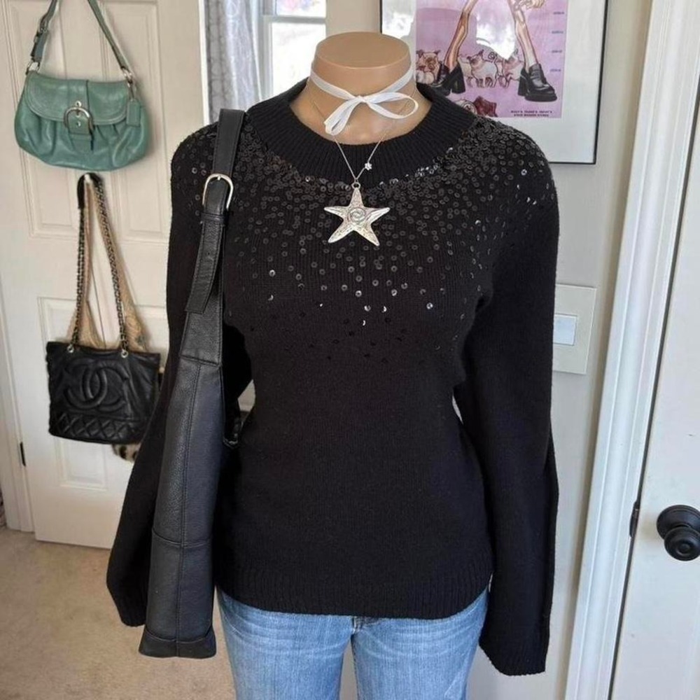 Y2K 2000s mcbling juicy couture sequin sweater